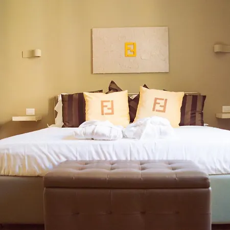 Le Griffe Vatican Luxury Suites بيت ضيافة